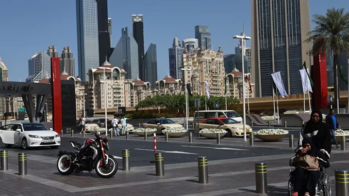 الإمارات.. بيع رقم لوحة سيارة بـ10 ملايين دولار