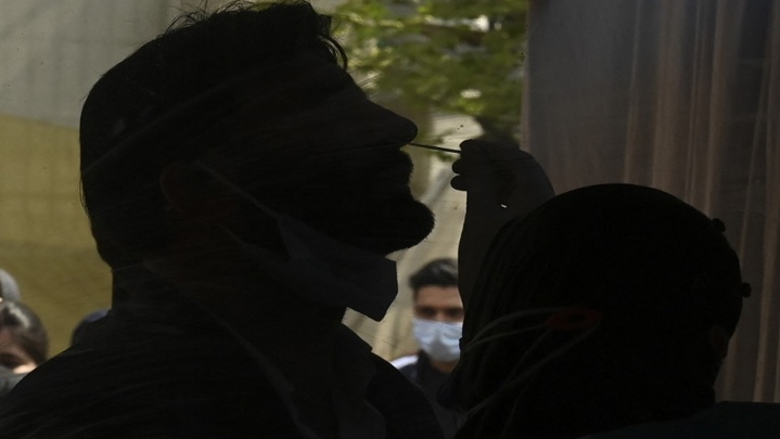 الأردن: 57 وفاة و3209 إصابات جديدة بكورونا