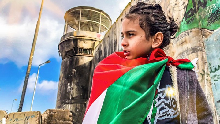 طفل فلسطيني يقتحم منصة اليوتيوب بـ 20 مليون مشاهدة