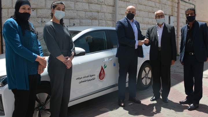 أيبك تقدم سيارة من نوع (Hyundai Ioniq) لجمعية أصدقاء مرضى الثلاسيمي