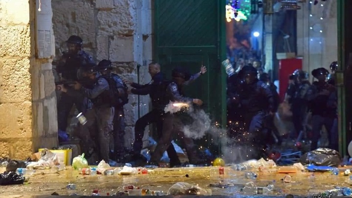 بالأعين وأجزاء الجسم العليا.. 205 إصابات في القدس الليلة الماضية