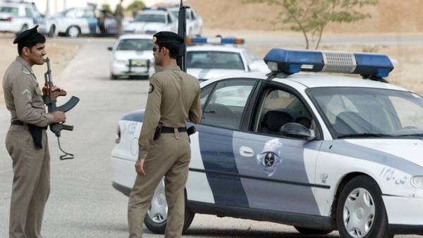 مصرع 15 شخصا بحادث سير جنوب السعودية
