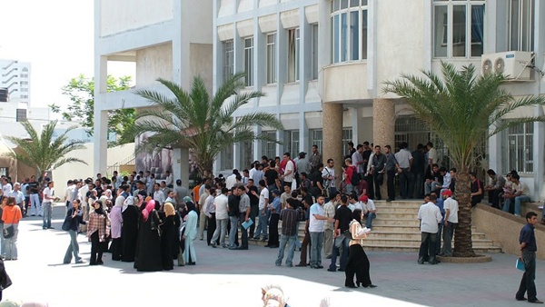 السعودية تمول تشييد مبنيين بجامعة الأزهر في غزة