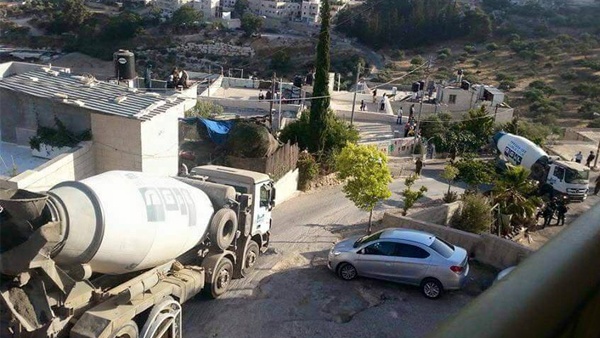 الاحتلال يقتحم منزلي الشهيدين أبو جمل وحجازي في القدس