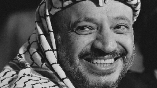 النيابة الفرنسية تغلق التحقيق بوفاة الرئيس عرفات