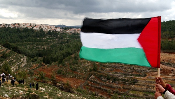 الاحتلال يهدد بإغلاق شارع رئيسي غرب رام الله