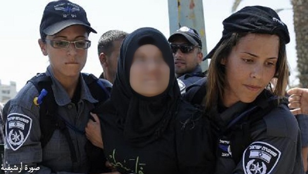 الاحتلال يعتقل مقدسية خلال خروجها من الأقصى
