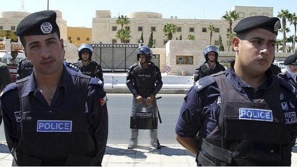 مصرع 7 مصريين في حادث سير بالأردن